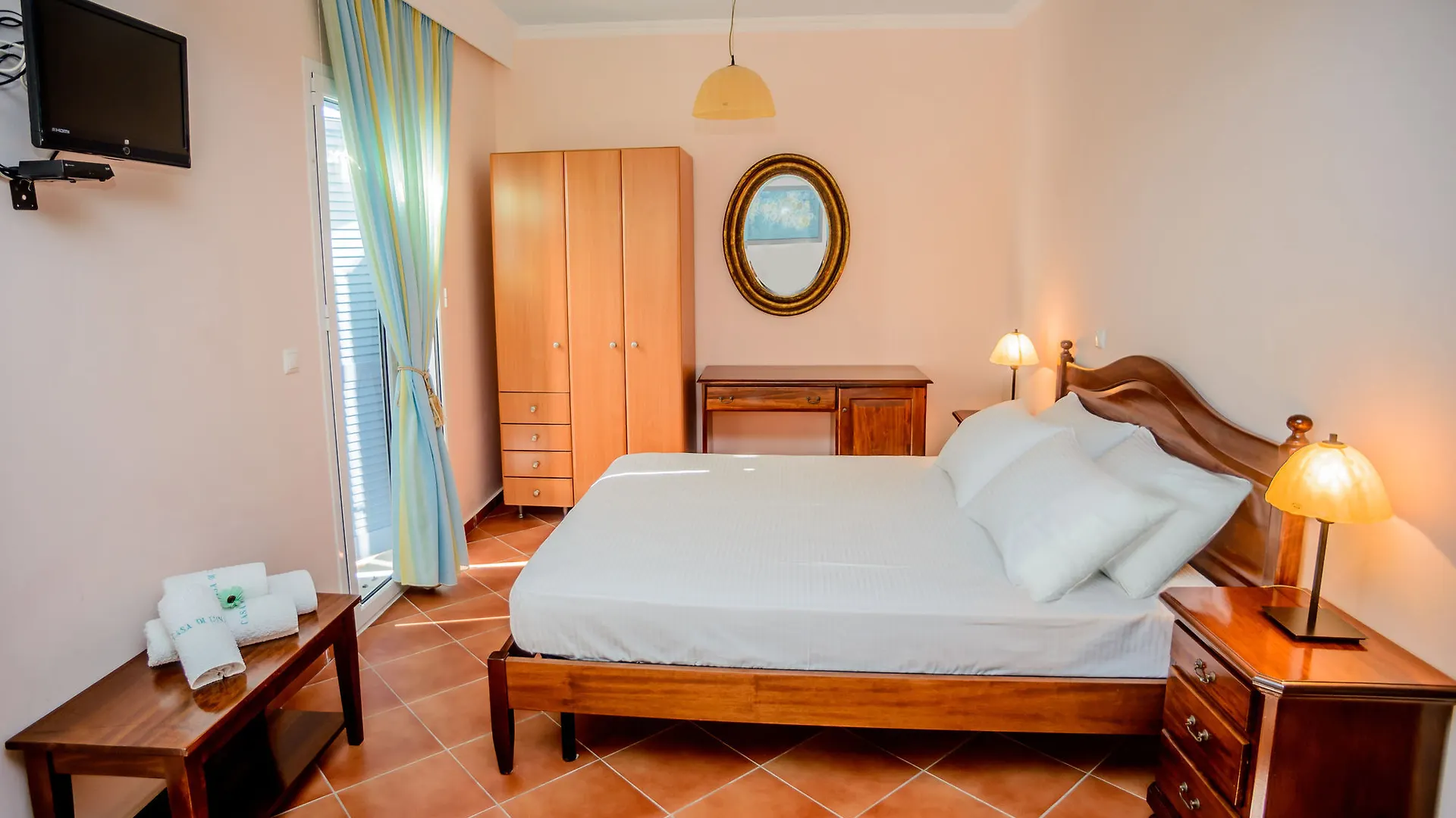 Casa Di Luna Lourdata  0*, Lourdata (Kefalonia)