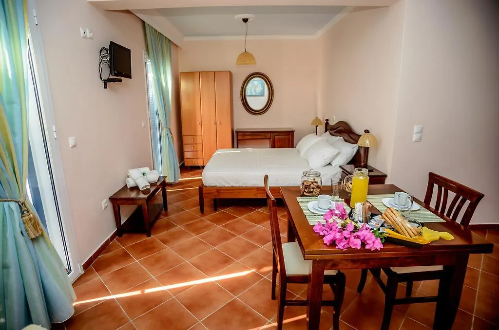Casa Di Luna Lourdata  Apartment